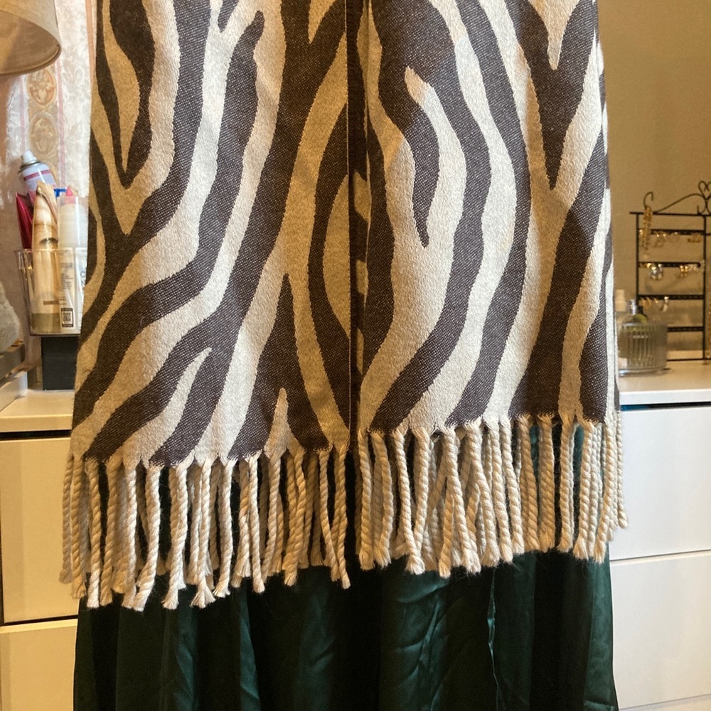 Neiman Marcus Zebra Print Fringe - image 7